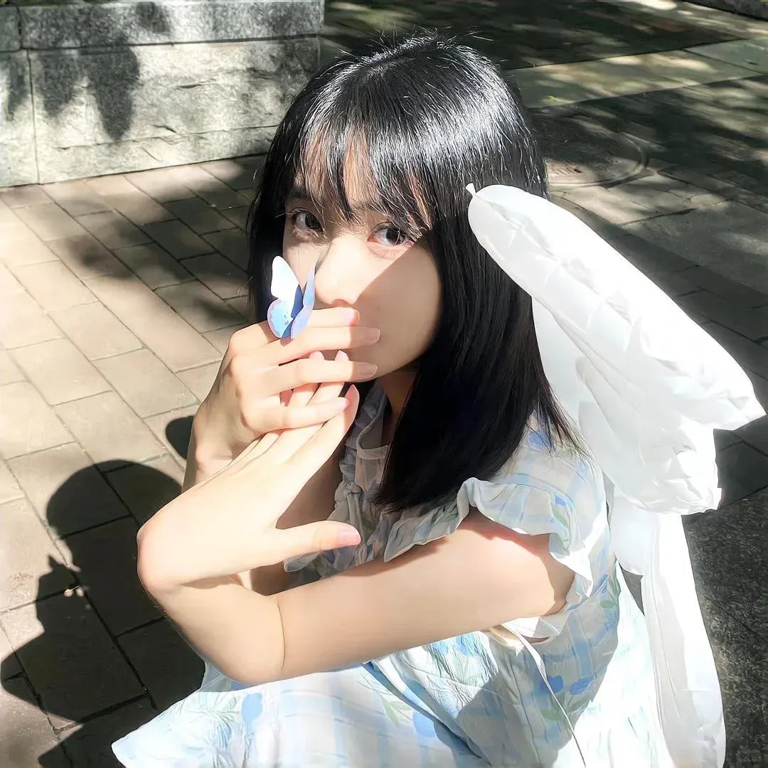 轰天俏娇娃